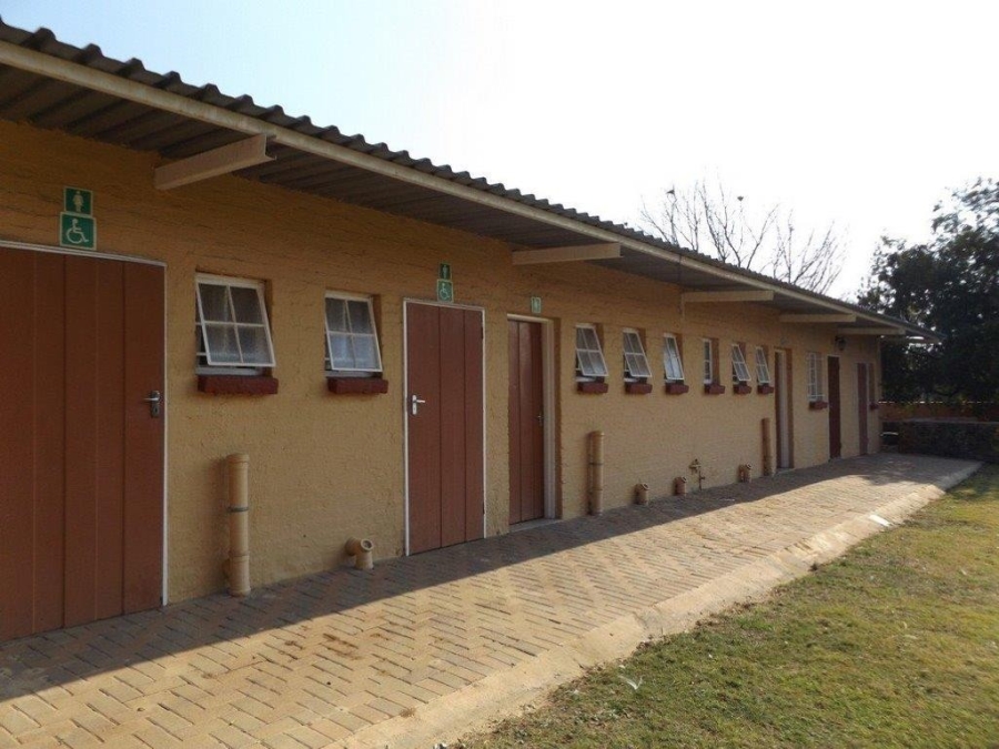 Commercial Property for Sale in Lake Deneysville Free State